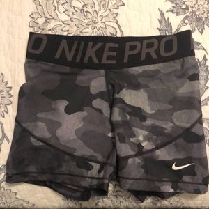 Nike pro camo shorts